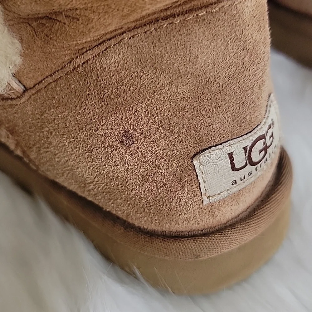 UGG Bailey Button Triplet Tall Chestnut‎ Suede Shearling Mid Calf Pull On Boots